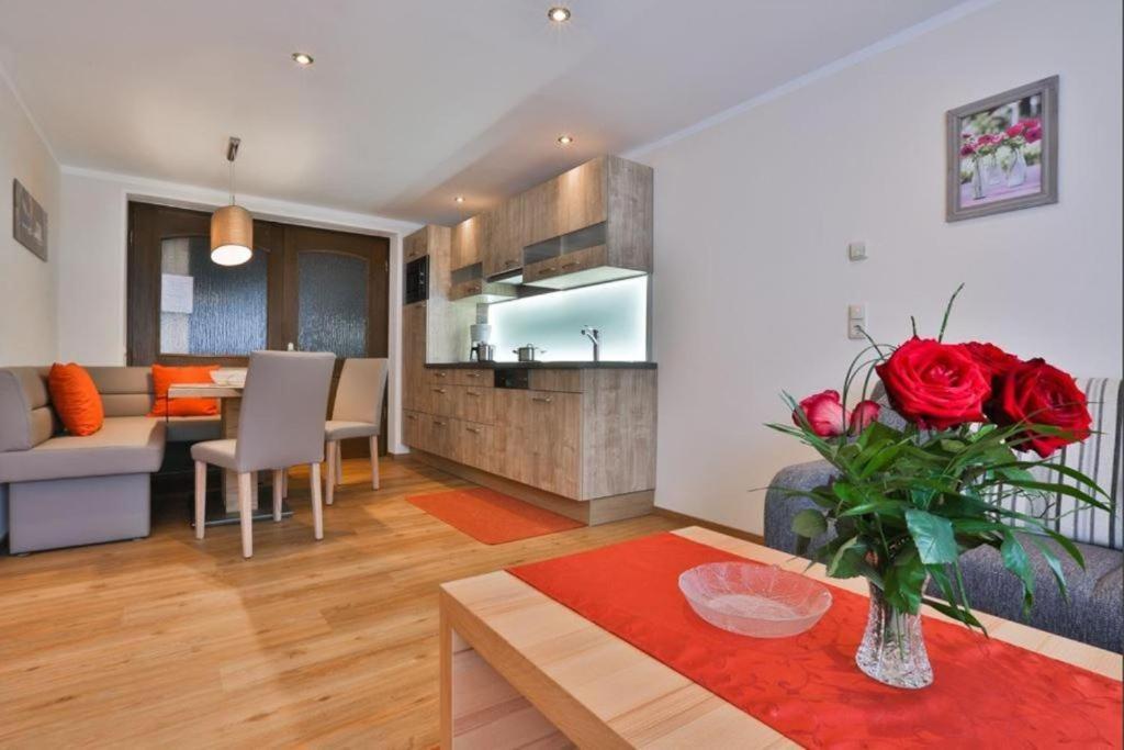 Ferienwohnung Haus Heimattreu เชอเนา อัม เคอนิกเซ ภายนอก รูปภาพ