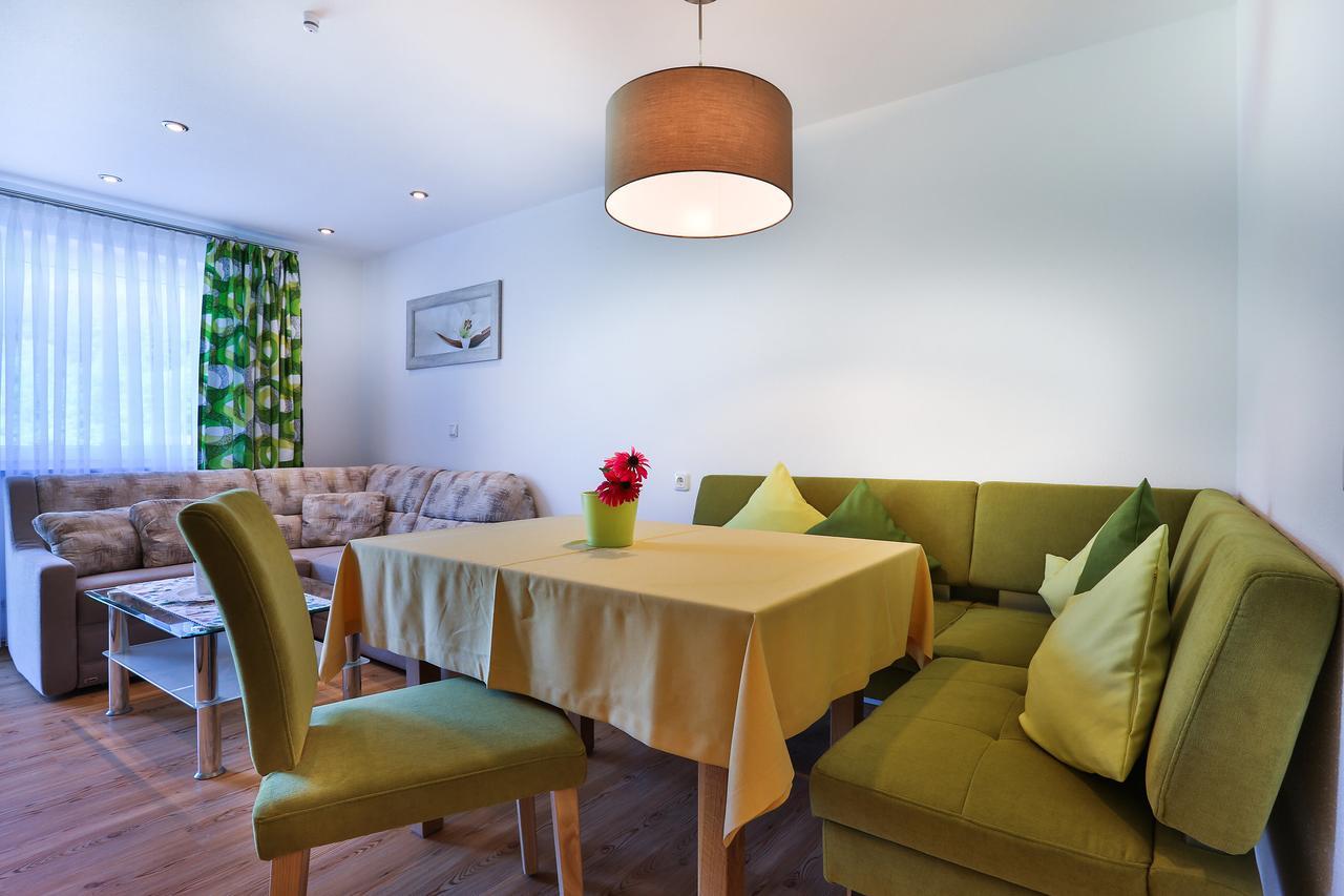 Ferienwohnung Haus Heimattreu เชอเนา อัม เคอนิกเซ ภายนอก รูปภาพ